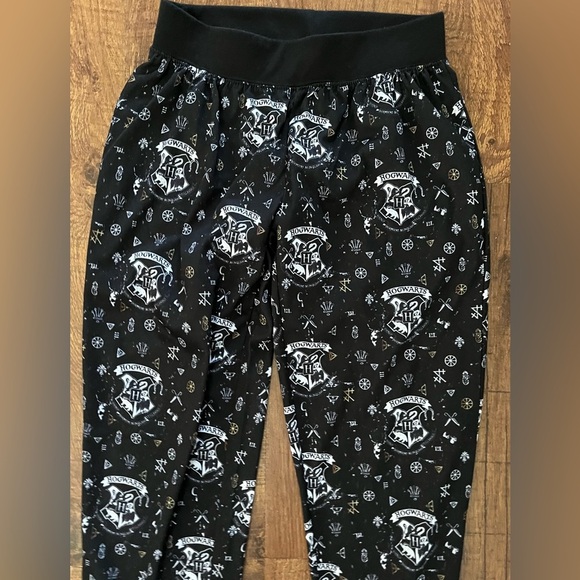 NWT pjammy Harry Potter women’s 2 two piece pajama set Sz small - Picture 7 of 11